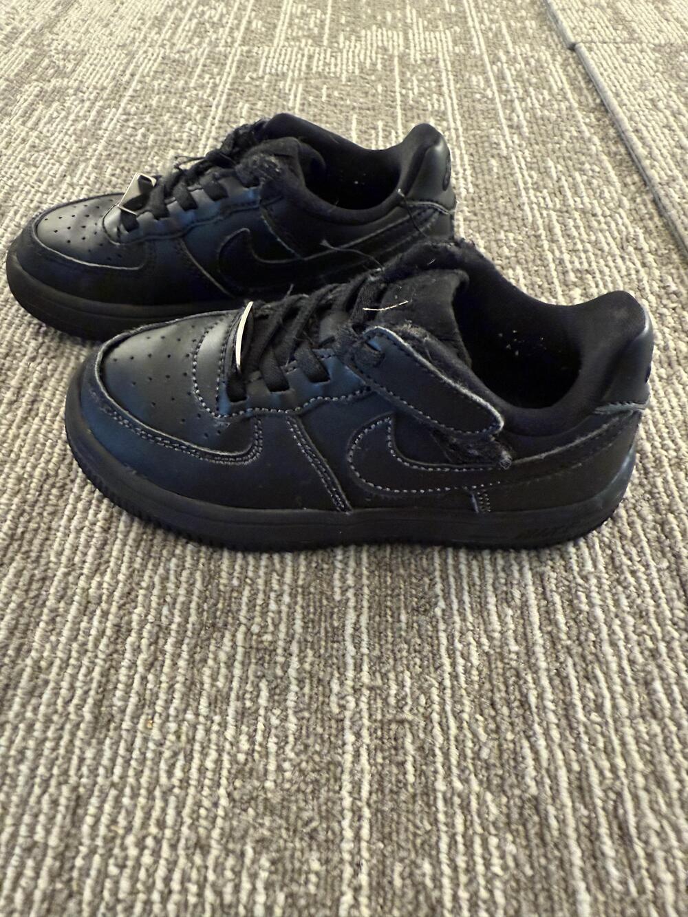 Nike Air Force 1 Shoes Toddler Size 10C Triple Black Leather AF1 Low FN0237-001